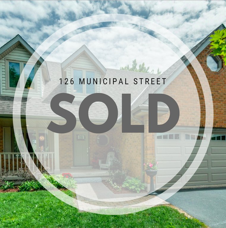 TawnyaGvoich's tweet photo. SOLD! Congratulations to N&B on the sale of their investment property! #OldUniversity #GuelphRealtor #Sold 🎉 https://t.co/2ENHetAH1O