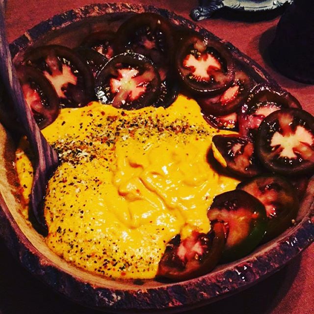 TannyRaw's tweet photo. #TANNYRAW Hearty Carrot Soup / Dip #lfrv recipe with an extra yellow bell pepper blended in ..find the recipe on my YouTube or my Love&Light book :)
My recipes are always #lowfatrawvegan #saltfree#sugarfree#oilfree#chemicalfree#wholefoodplantbased #easyingredients #affordable https://t.co/GH9wXzBtkY