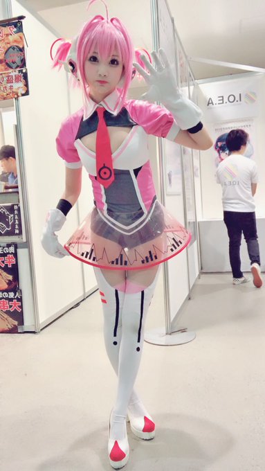 Twitterのコスプレ画像32