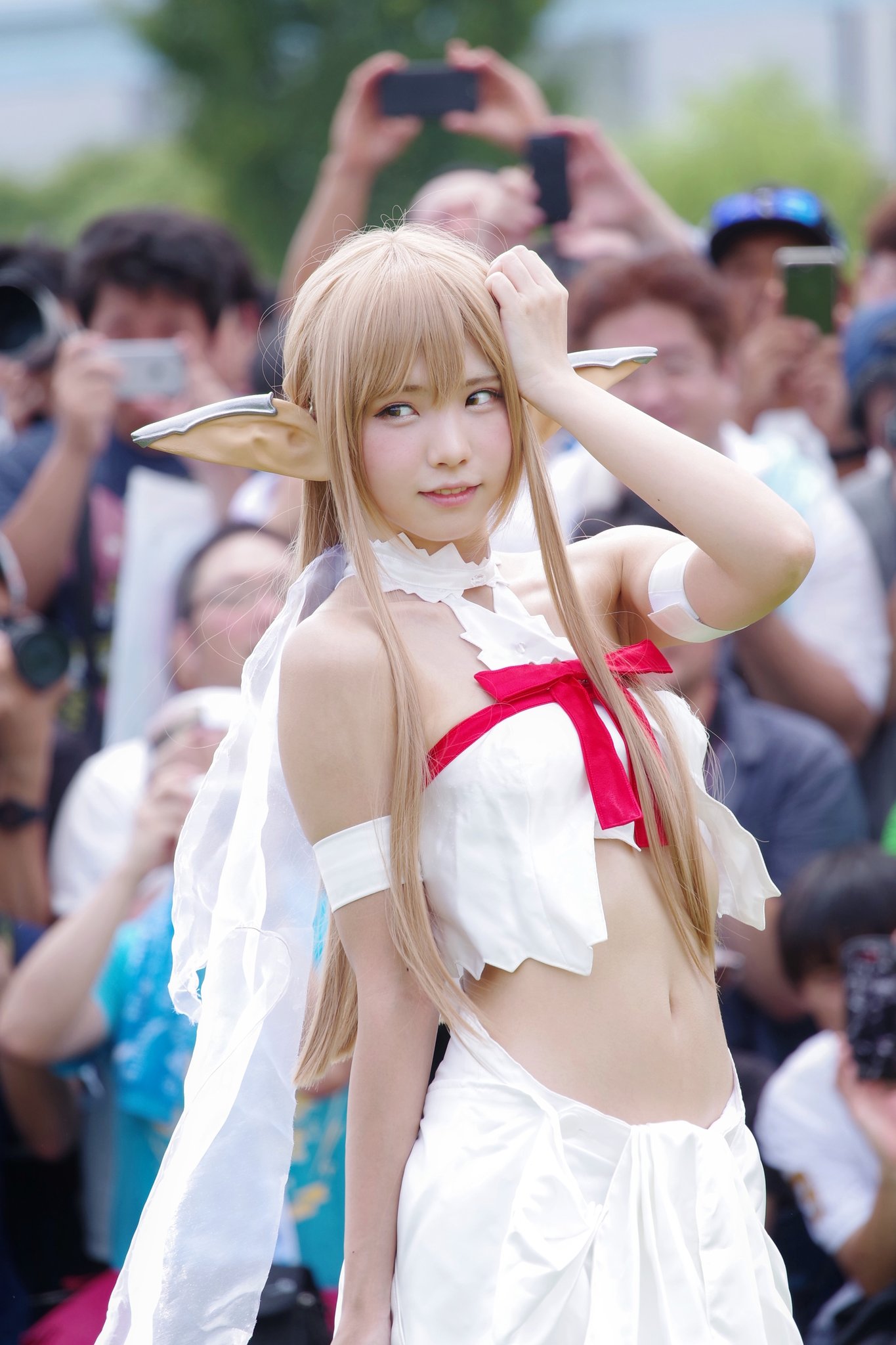 画像 えなこさん Enako Cos コスプレはソードアートオンライン アスナ ティターニア コミックマーケット94 防災フェアにて えなこりんマ まとめダネ