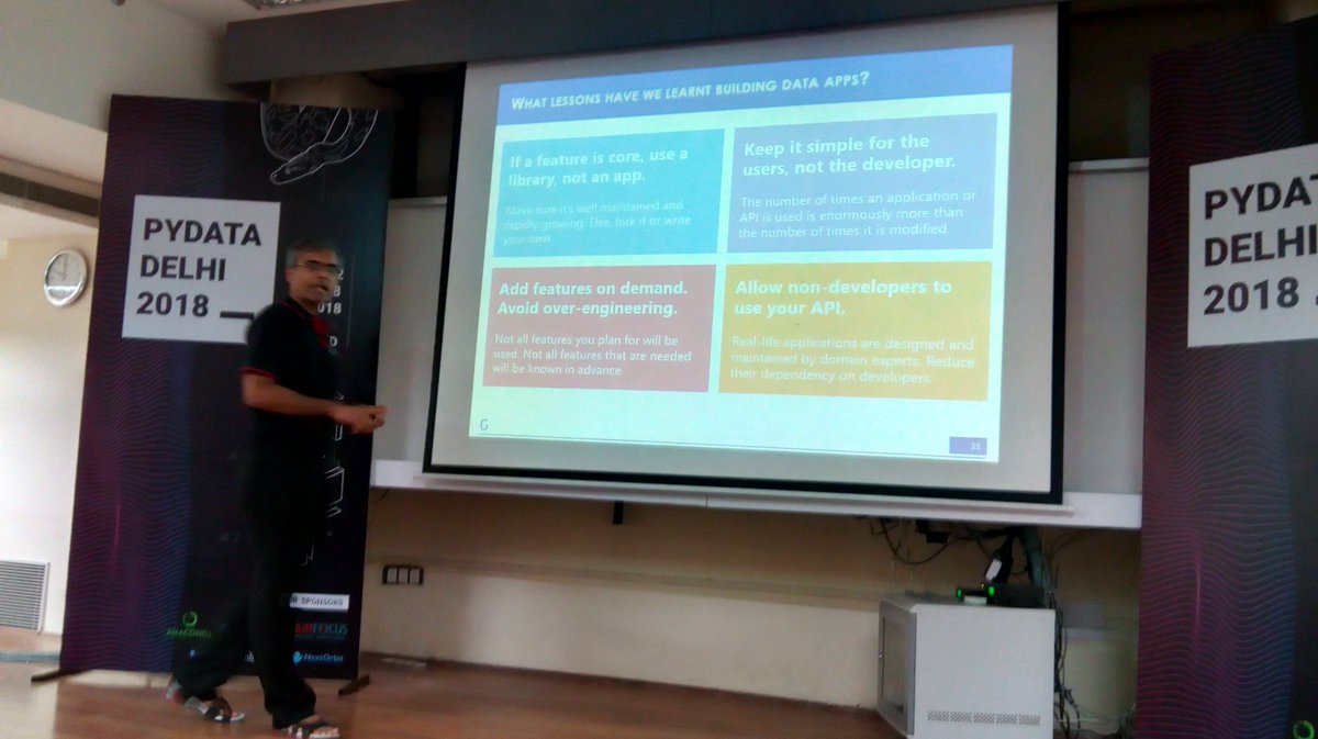 harshit_kumar1's tweet image. Great keynote #PyDataDelhi18