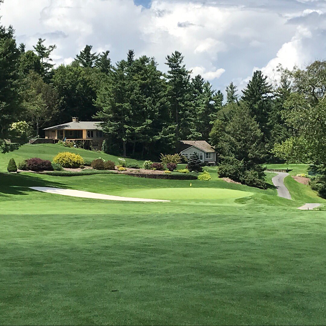 GWorsham82's tweet image. Good to be back at the Rock. Designer Seth Raynor’s only golf course in NC measuring 6,300 yards from the tips, but it will chew you up and spit you out. #sethraynor #mountaingolf #precisiongolf
