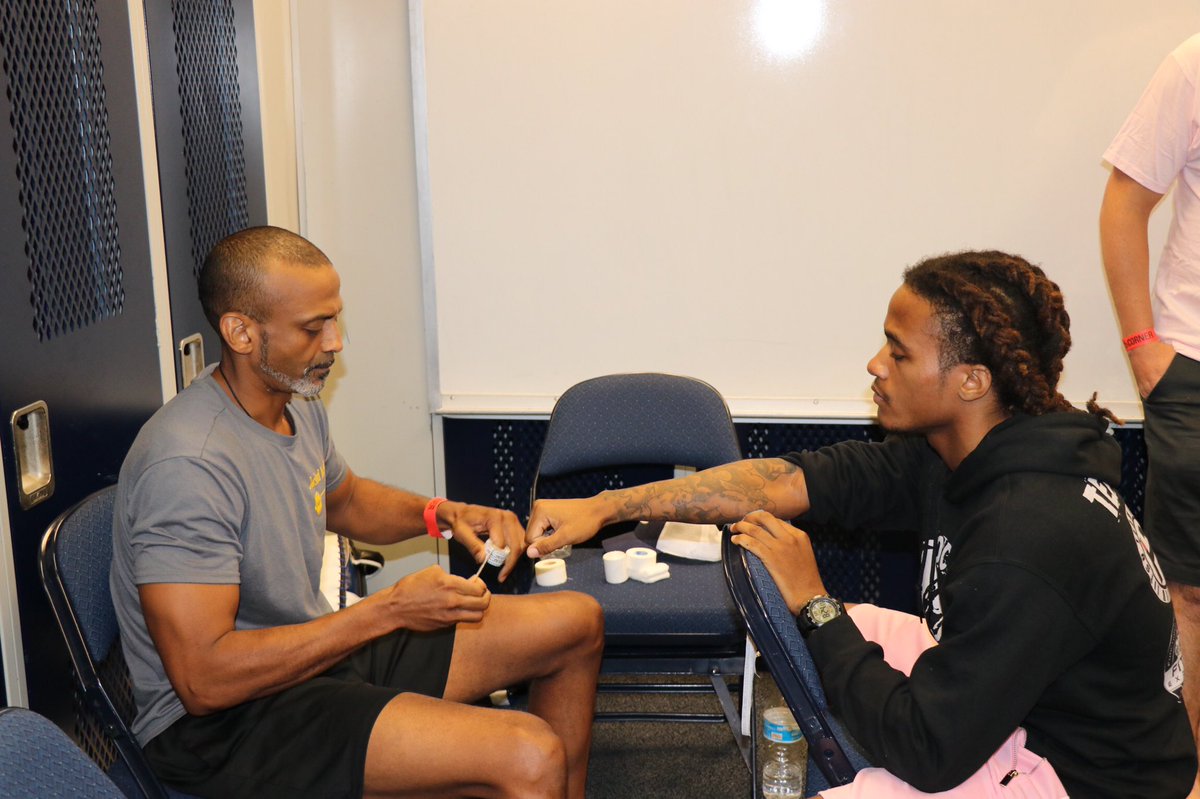 SpartykaNation's tweet photo. Elias Briley getting his hands wrapped for the #sfl35 main event !!! #spartykafightleague https://t.co/HstkFeN173