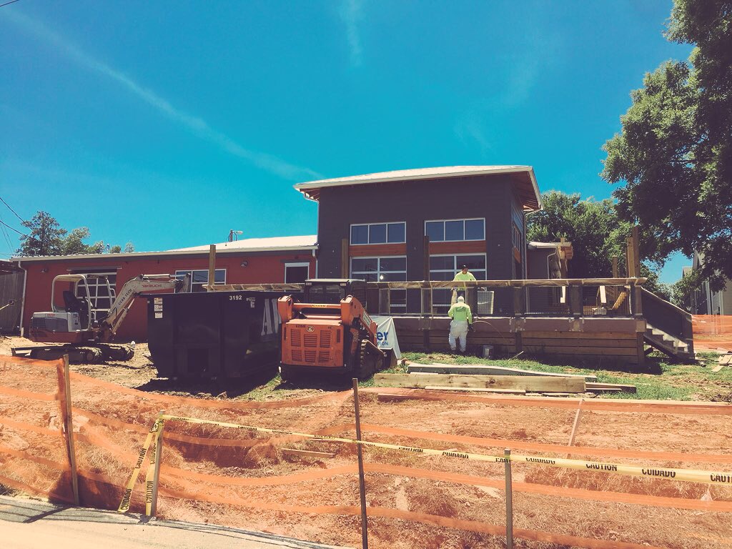 acityunexpected's tweet image. Exciting to see empty buildings filled with life for the future of @DTWoodstock like @ReformationBrew new R&amp;amp;D HQ. #setbeerfree #wdstk