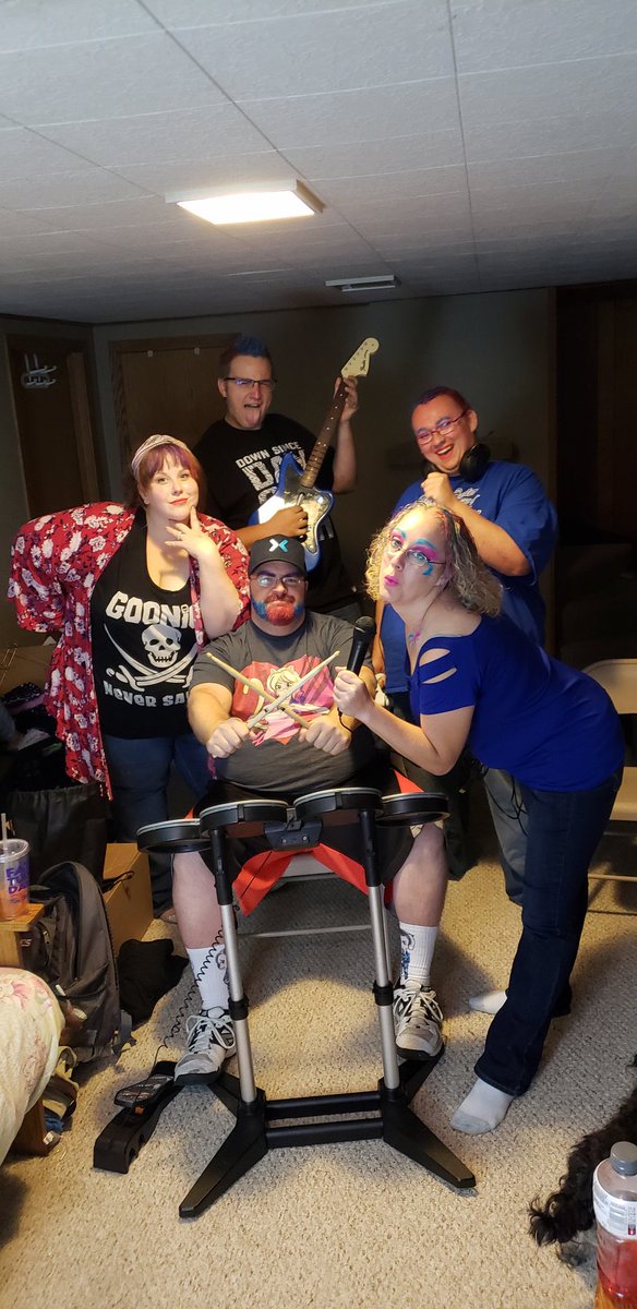Kitty_Haz_Claws's tweet photo. Secret @RockBand stream starting now. #KittyCon2018 
https://t.co/TDZgIcIpE7 https://t.co/rBUvHz5YQB