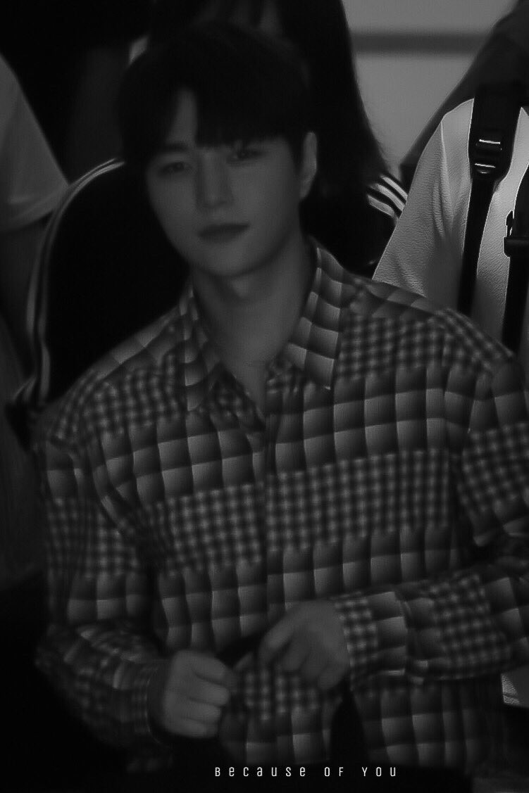 BcofU_77's tweet photo. 180811 || Always nice ~ 
#KIMMYUNGSOOinBKK 
#WelcomeKIMMYUNGSOOtoThailand  #김명수 https://t.co/R6GPTL6A5F