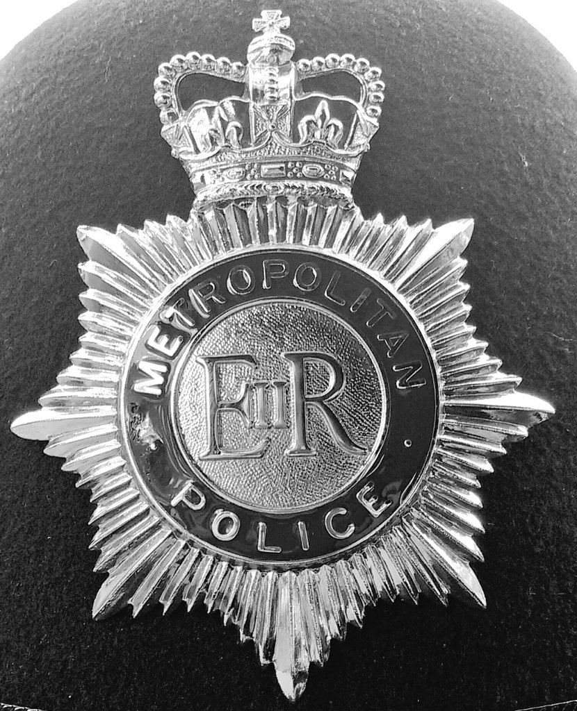 MPSSpecials's tweet photo. One in custody for criminal damage by 5671KF. Big mess in E7 involving half a dozen drunk males. All brought in. Great partnership working with regular colleagues #SpecialContribution #kfmsc https://t.co/K2qjBo95DJ