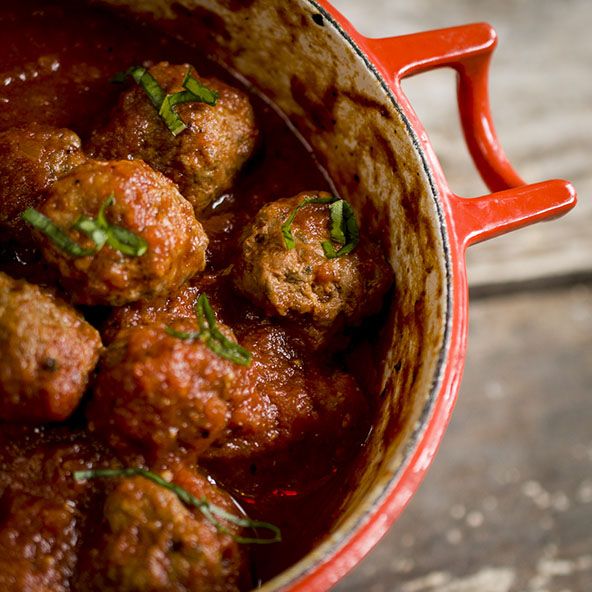 This recipe is from my cookbook #WellFed 2. Although this recipe is a tiny bit of a project, it rewards you with enough tender, succulent meat to last for several meals! Old School Italian Meat Sauce: bit.ly/2w1V6bI #whole30 #paleo