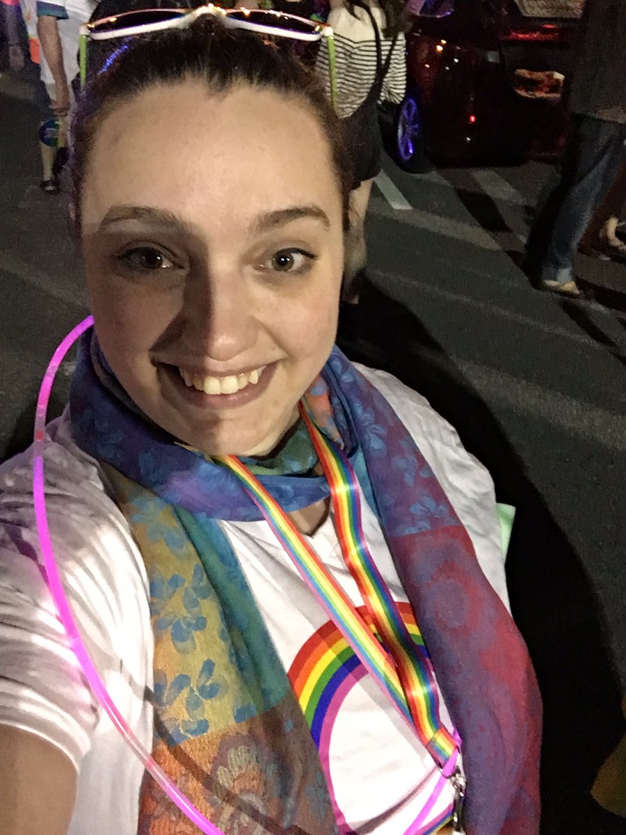 Ali Violet🇨🇦 tweet media