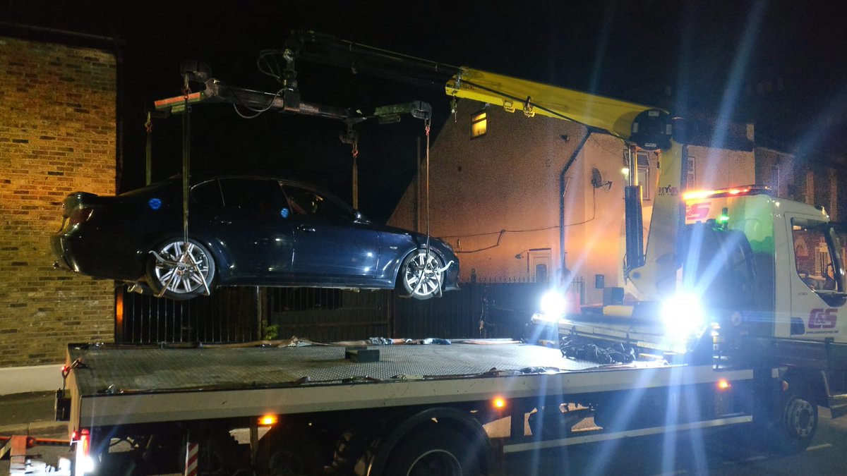 MPSSpecials's tweet photo. If you must accelerate past a marked police carrier, make sure you're 1) insured; and 2) not hammered. I hope you like the food in custody. Car seized as well. #driveinsured #kfmsc https://t.co/0sSza5sNO5