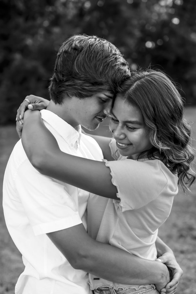 isandsplash's tweet photo. you and i, sweet face https://t.co/yxl60XpTcR