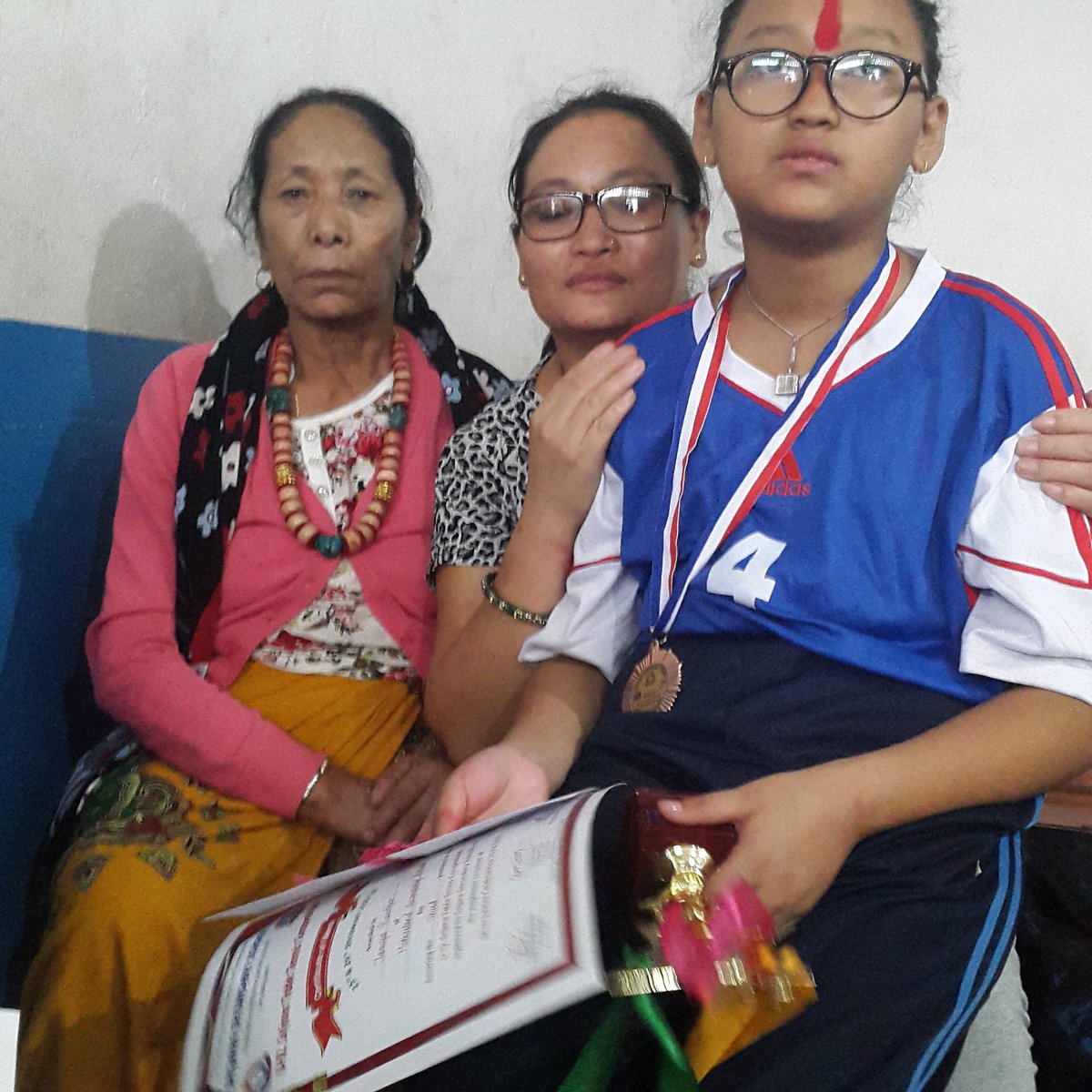 devipun3's tweet image. 