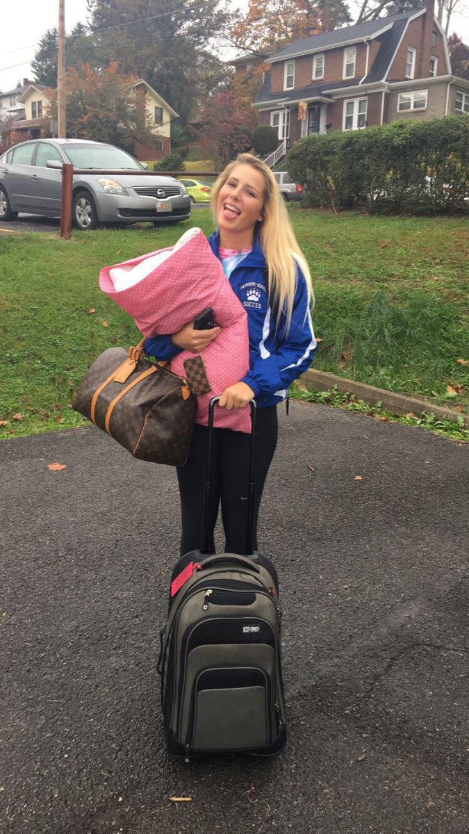 kennwilfong's tweet photo. Happy birthday in heaven Meg. Today is all about you sis. I hope your gettin lots of love up there bday girl. I love you forever 👼💛 #livelikemeg https://t.co/5fukNbqket