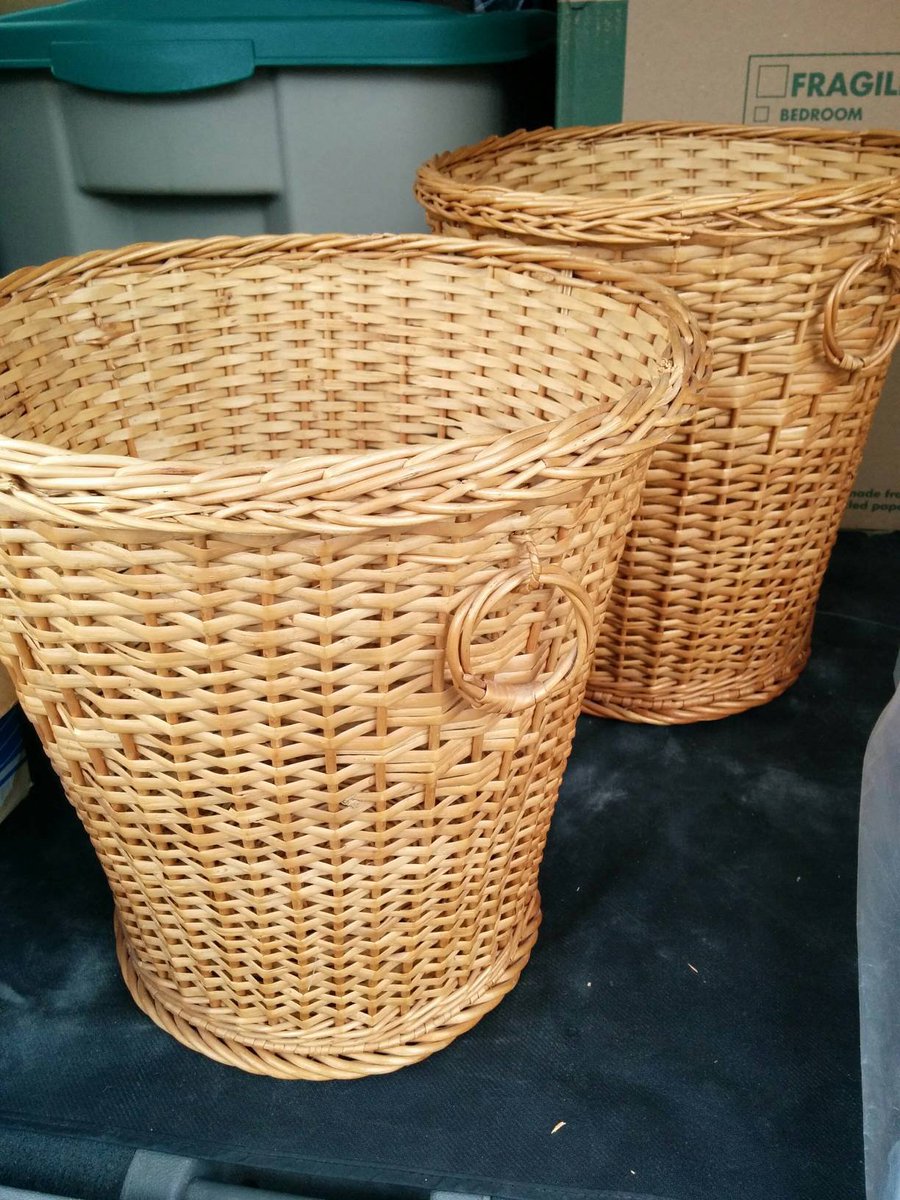 Retweeted BettysAtticTreasure (@BettysTreasure):

Mid Century Wicker Trash Basket Shabby Chic etsy.me/2B4viSa #housewares #entryway #antiquebasket #wicker #bettysattictreasures  etsy.me/2B4viSa