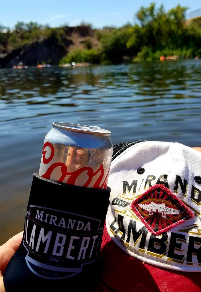 I bring this #Queen everywhere #RiverRats #SaltRiver #CoorsLight #AZSummer #mirandalambert