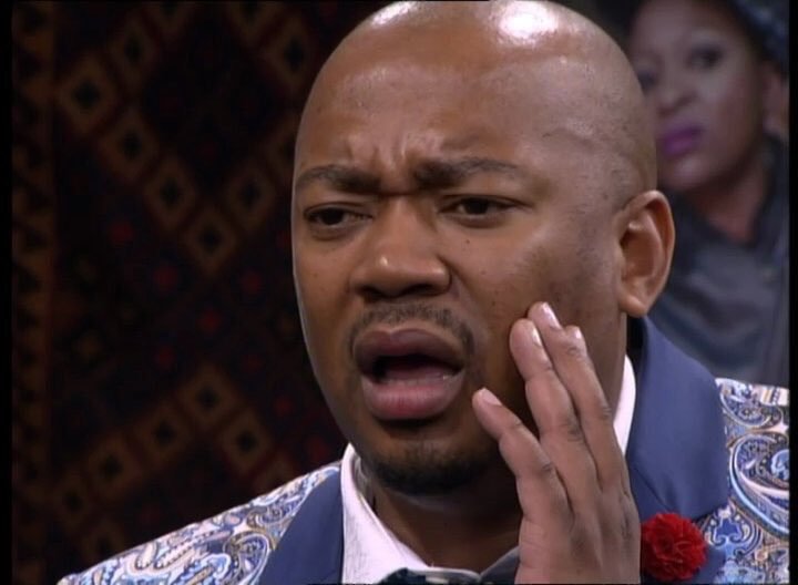 ThebeAbraham's tweet photo. @AdvBarryRoux @buyiswa_zungu YeeBana https://t.co/aAt67o2zCJ