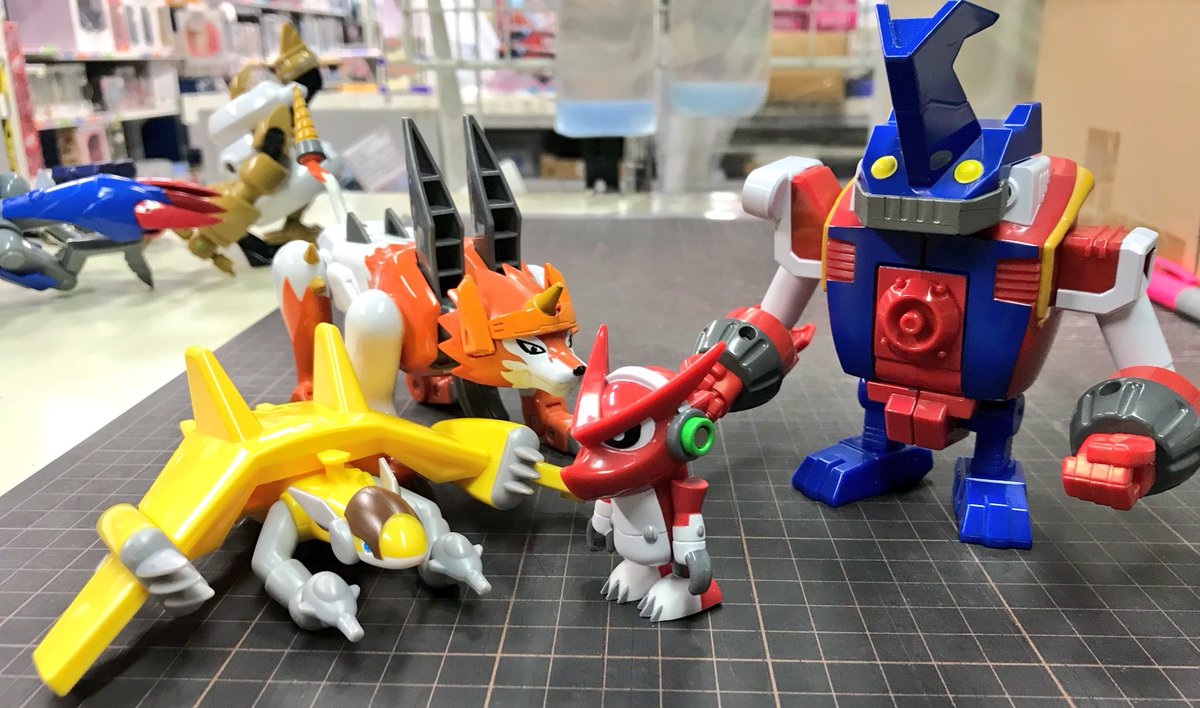 大阪日本橋ジャングル Jungle Twitter પર デジモンクロスウォーズ関連 大量入荷 個人的にメイルバードラモン推し グレイモン メイルバードラモン デジクロスがやりたい クロスウォーズのフィギュアも これだけ並ぶと圧巻ですね 他にもデジモン関連の買取 大阪日本橋ジャングル Jungle Twitter પર デジモンクロスウォーズ関連 大量入荷 個人的にメイルバードラモン推し グレイモン メイルバードラモン デジクロスがやりたい クロスウォーズのフィギュアも これだけ並ぶと圧巻ですね 他にもデジモン関連の買取