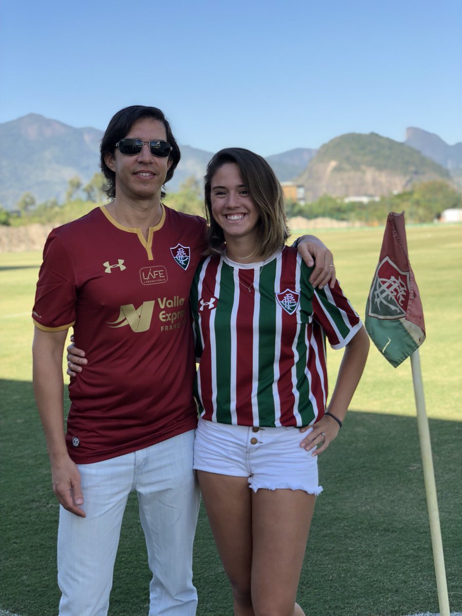 juliarmazevedo's tweet photo. Feliz dia dos pais #MinhaRaiz https://t.co/5DoJ8eP3h3