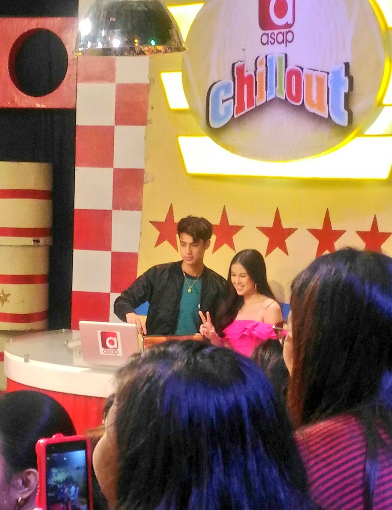 DonutandKiss_07's tweet photo. Hooyyy si Mom and Dad!! Waaahhh!!
#DONKISSBidaOneForASAP
@donnypangilinan @delavinkisses https://t.co/tSUVolpctW