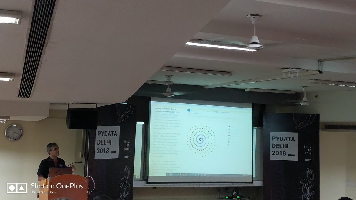 hj1393's tweet image. Keynote: building data apps 😃

#PyDataDelhi18