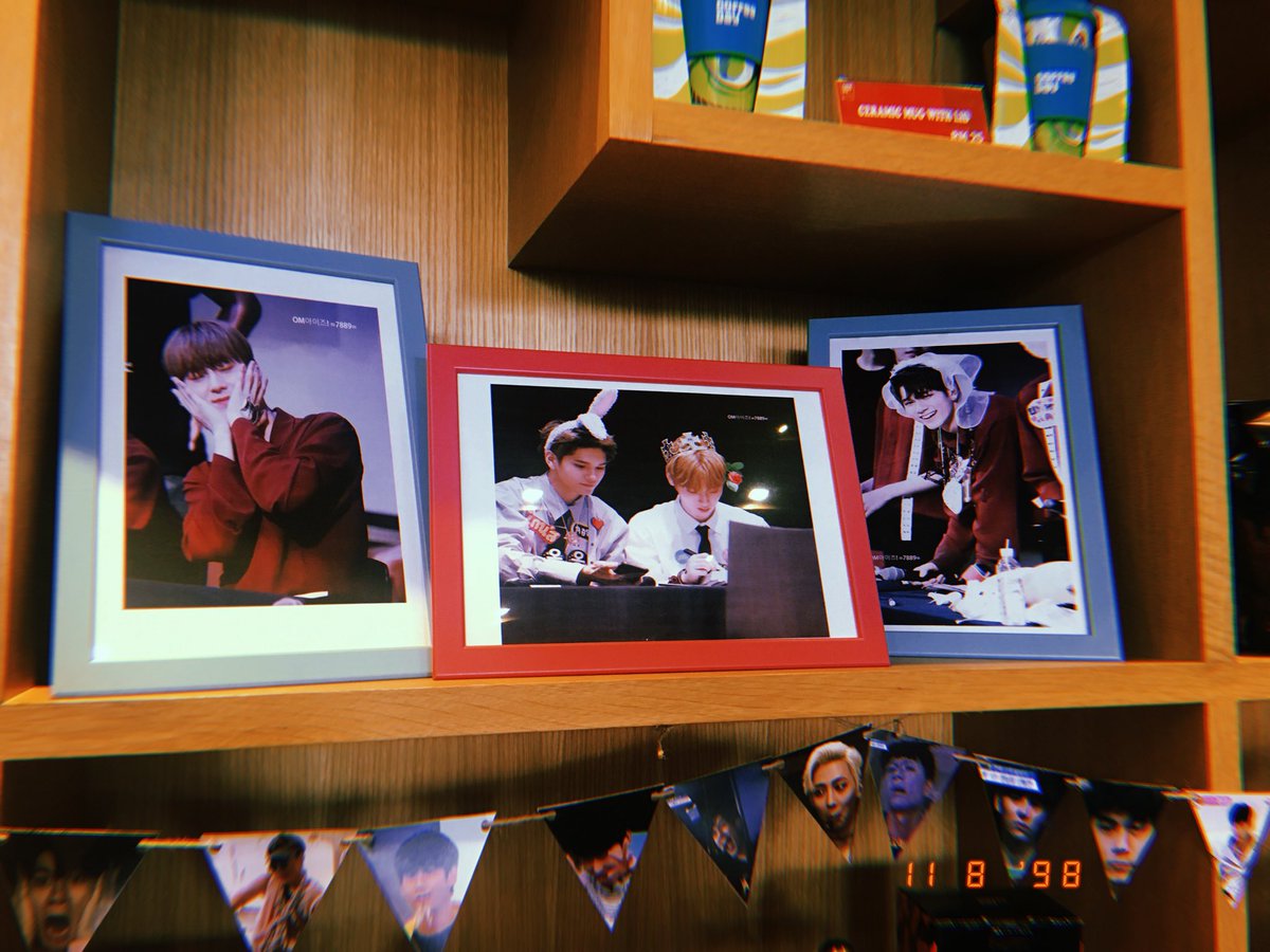 ongmlette's tweet photo. [ #perfect24onghwang 🥤]
finally have time to post this. 
thank you for making this event @perfectonghwang !! the cupsleeve and pcs were pretty! 🦋 i had a good time and even met a new friend @leechii96 🙆🏻‍♀️💙 https://t.co/gmL5wTjsTJ