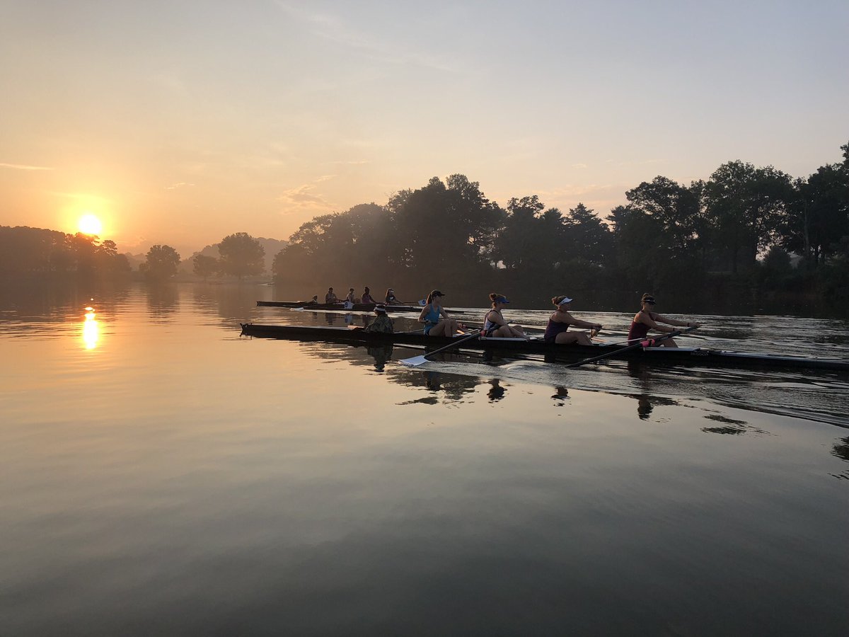 Fall registration for our junior rowing team is going on NOW!  No experience needed to start. For Boys &amp; Girls ages 12 and up.  Please visit our website to get registered today!
igetrowing.com/juniors/