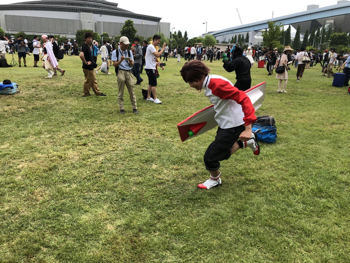 冬月佳寿夜 در توییتر コスプレ注意 交響詩篇エウレカセブン レントンサーストン 防災公園でリフボードの練習中 夏コミ C94 C94コスプレ