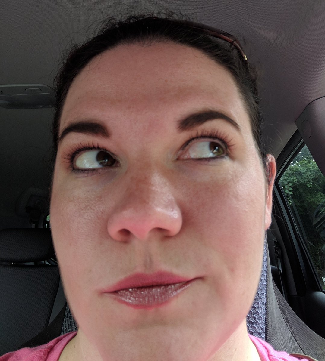 #Lashesfordays! I'm loving this skyscraper #mascara! This is just one coat! #Fibereffect without the messy fibers! #natural #nochemicals #makeup #mua #eyes #MakeupAddict #French #nofallout #nourishing #healthy 
 KentuckyActi.com