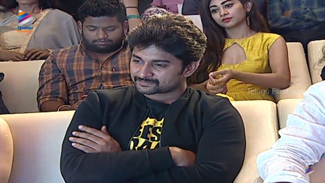 MangoMusicLabel's tweet photo. .@NameisNani enjoying listening to #OhCheli from #Neevevaro❤️
Listen to #OhCheli Full Song on @MangoMusicLabel👉 https://t.co/mp8Mh8fPFG https://t.co/Lzs7RJeyvN