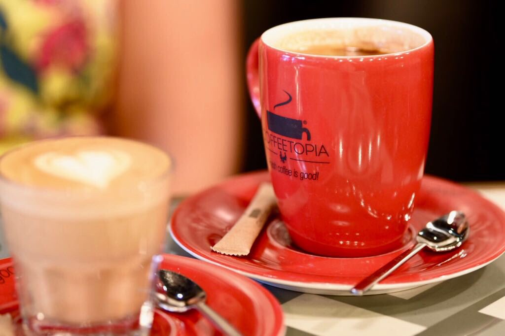 FrancescaGaffey's tweet photo. If you’re in Istanbul, definitely get your breakfast at @Coffeetopiatr - best coffees in town! ☕️☕️☕️ #istanbul #coffee #coffeetopia https://t.co/0J1fuEmoeb