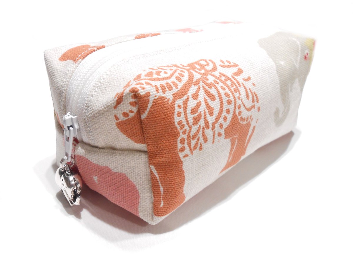 kltdesigns's tweet photo. 10% elephant products for #WorldElephantDay https://t.co/VBvs6uZGV4 #Elephantlove https://t.co/nbJGVC82su