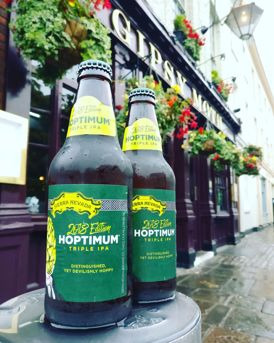 Don't worry, be hoppy! 😀 With our devilishly good #hoptimum IPA every day will be merry! 🍺 Last bottles from our #craftbeerresidency 
#gipsymothgreenwich #gipsymoment #ipa #bestpubingreenwich #beergarden #bestviews