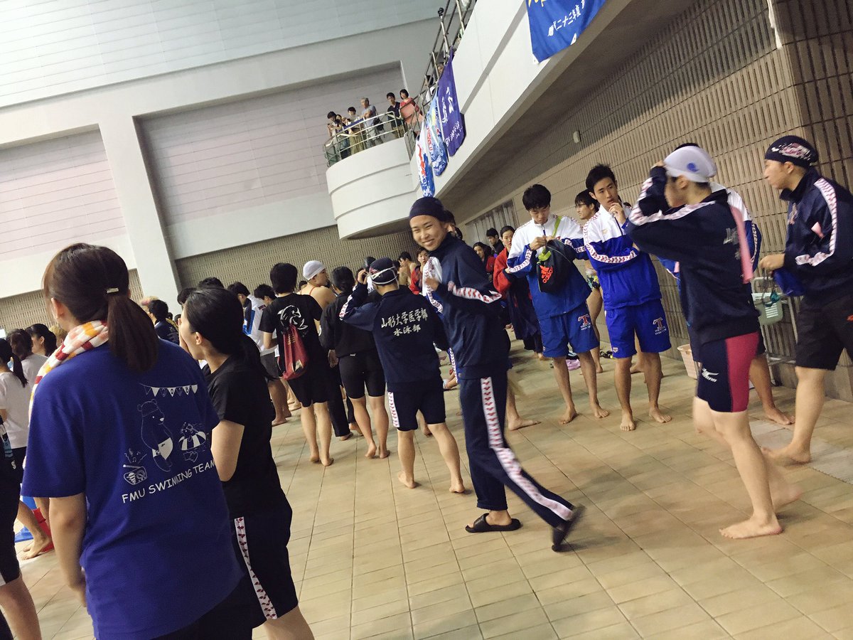 山形大学医学部水泳部 東医体 In盛岡 ほんの一部ですが大会のようすです 最後の写真は 6年生にて公式大会デビューを果たした っちーさんの泳ぎです O