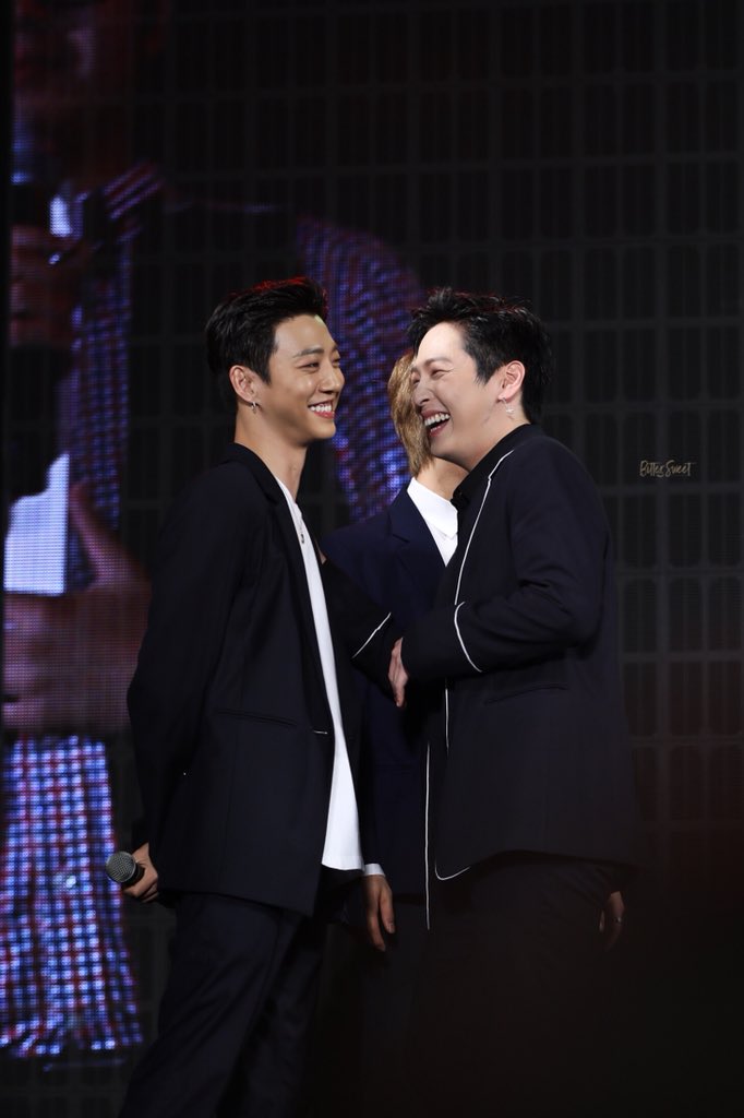 bitter_sweet331's tweet photo. 180812 日韓ぐるタメフェス in 大阪 프리뷰
👬
@BAP_Bangyongguk 
#방용국 #BAP #비에이피 #BANGYONGGUK #ヨングク #ビーエーピー https://t.co/DPSEDxMiDC