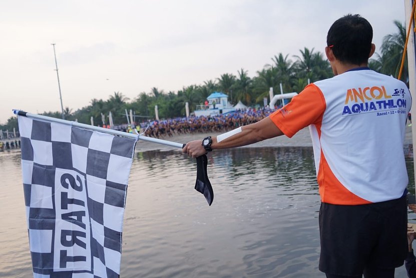 sandiuno's tweet photo. Setiap minggu di Jakarta selalu ada event olahraga yang tidak hanya mengundang banyak wisatawan, tapi juga bisa merubah gaya hidup masyarakat untuk menjadi lebih sehat. https://t.co/JqM1MzKVUb