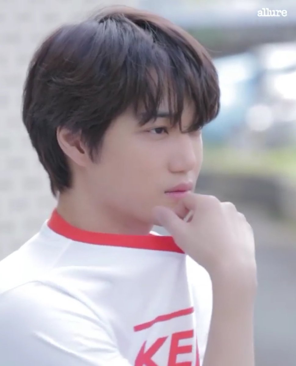 FOCUS_KAI's tweet photo. 카이와 얼루어 코리아의 한여름 추억.
 
마지막 영상을 공개합니다. Happy Ending! 

#allurekorea #allure_kai #얼루어 #카이  💛 https://t.co/xu5rvPwrKV