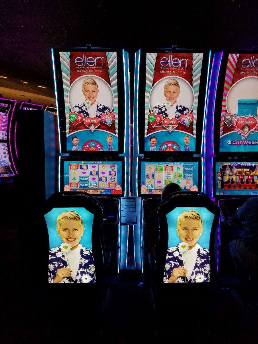 JS_Caputo's tweet image. Hey @TheEllenShow , are you even aware that you are a casino slot machine?