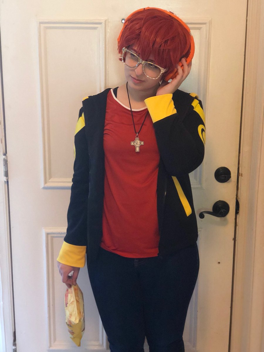 HunterSlingbaum's tweet photo. Otakon has been a blast, and with only one day left, I’m already missing it all. Plus it doesn’t hurt that I’m cosplaying the best mystic messenger character, 707. Excuse my Korean if I look back and it’s horrible but, 오타콘하고 체리츠를 좋아해요! 여러분, 사랑해요 😘 https://t.co/PM22P715XC