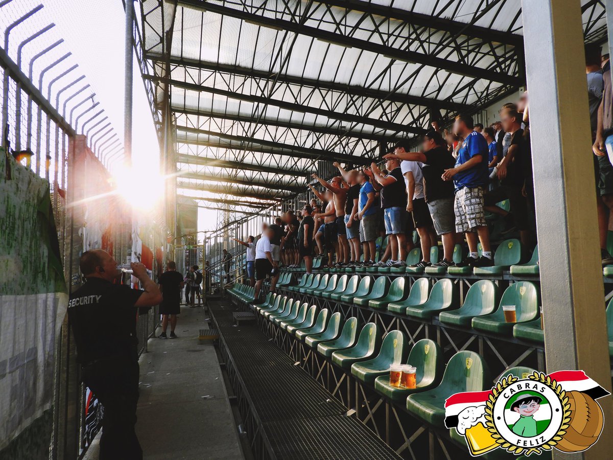 CabrasFeliz's tweet photo. Fotoverslag AS Trencín - Feyenoord: https://t.co/xFTgCAxPAD #trefey https://t.co/qEGZT8378r