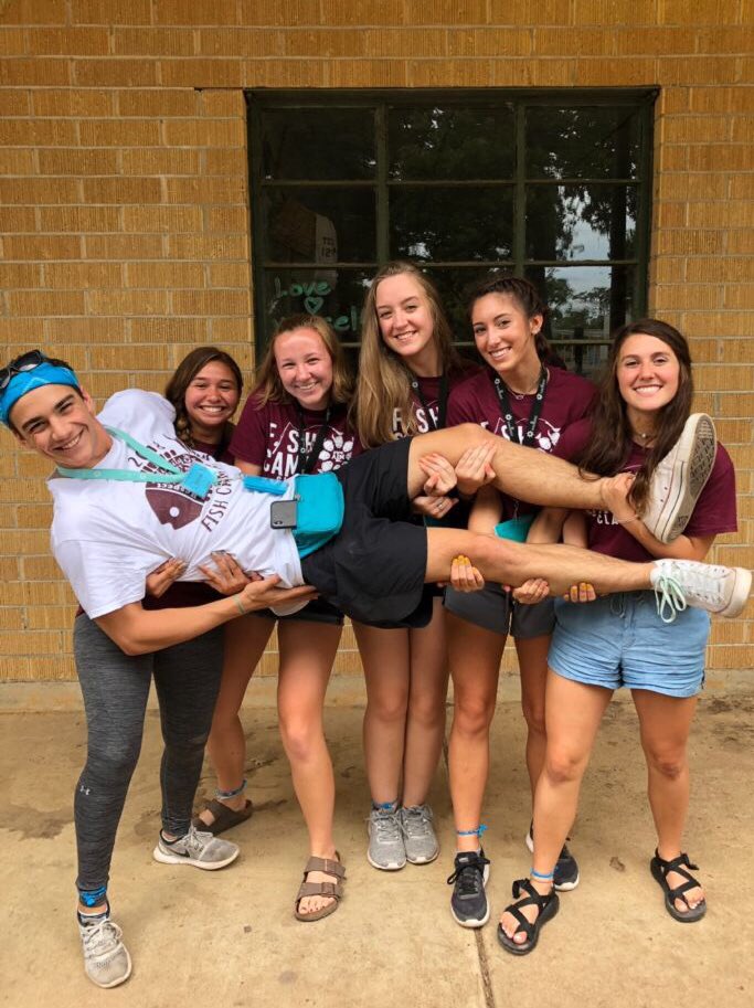 anyaleontine's tweet photo. Couldn’t have asked for better DG parents and family!!🐟
#CampTisch #FishCamp2018 https://t.co/SxgLu626xs