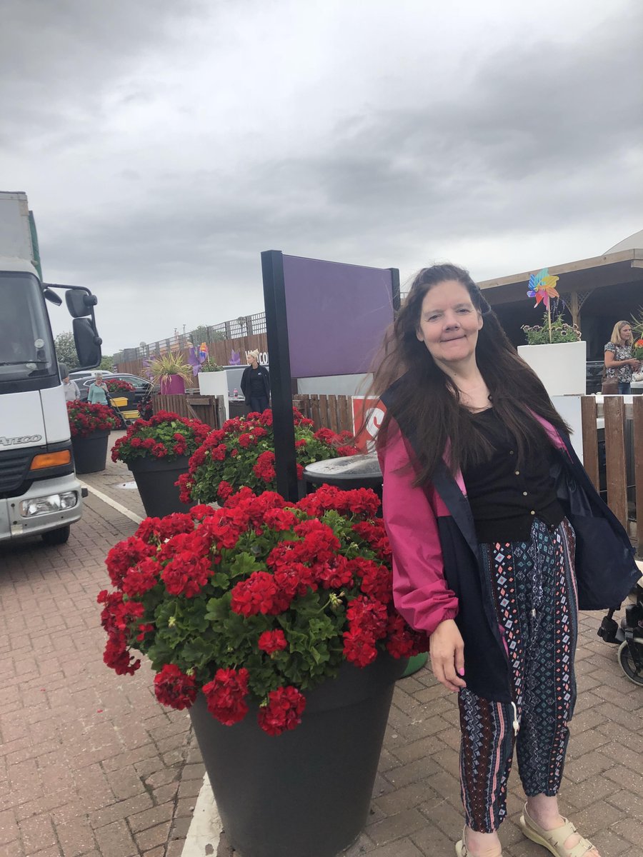 AmberSupport's tweet photo. One of Maureen's favourite afternoons is spent looking at flowers followed by a good cup of #Coffee #CoffeeLover ! #socialcare #positivity @WebbsGC #learningdiAbility https://t.co/DCkY2wRYhc