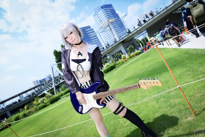 Twitterのコスプレ画像2