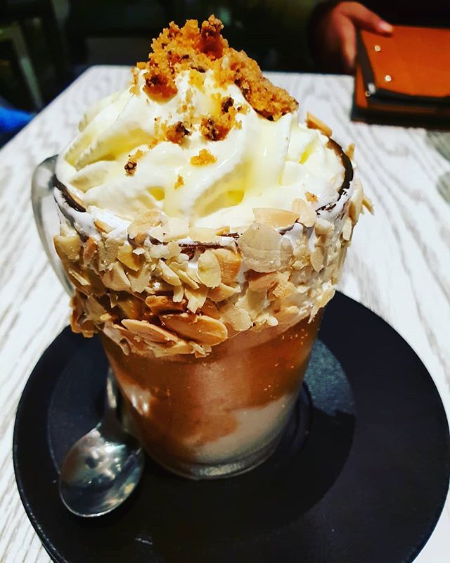 TheLifesWay's tweet photo. Coffee and Health on your mind @mugg_and_bean #TheLifesWay #Photoyatra #aashishRai #Blogger #SocialMediaInfluencer #Durban #KwaZuluNatal #WeekendTrip #Funwithfamily #familytime @SamsungSA @samsungmobilesa #DoWhatYouCant #Shotwithmygalaxy #GalaxyS9plus #ProductReview #ReviewU… https://t.co/jNKT9CNGTk