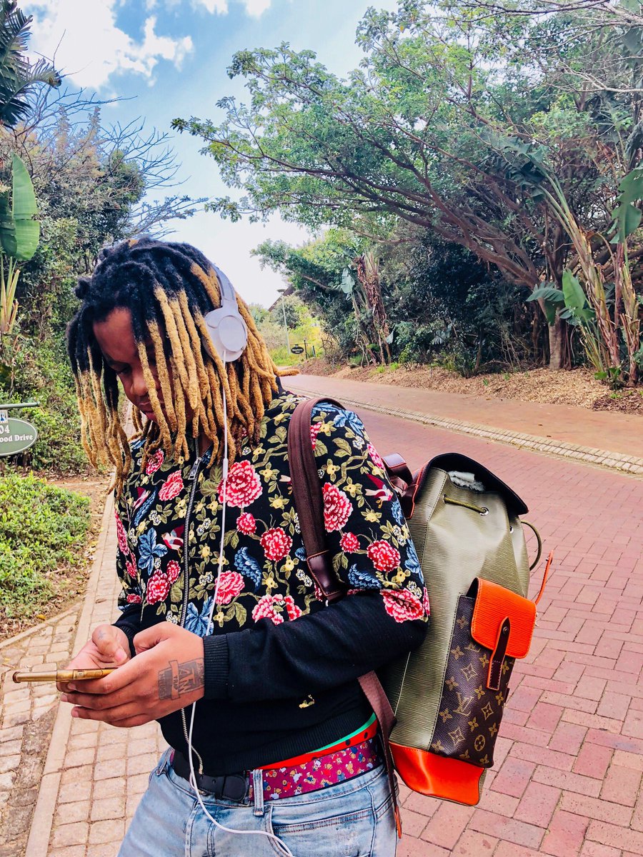RealestOG1's tweet image. Southman. @Saudi_rsa 🏧🏧