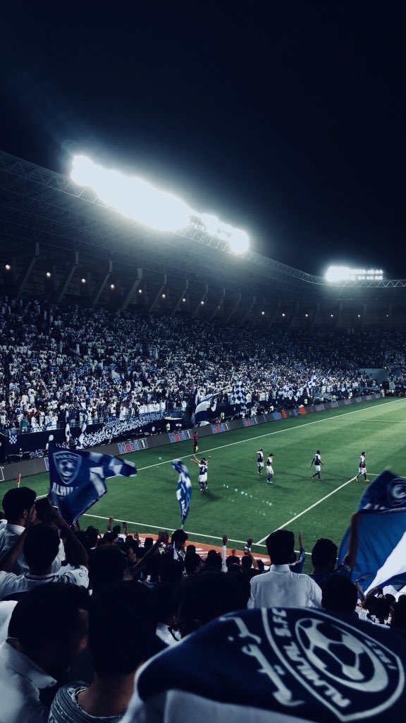 #صباحات_الهلال

 يا أجمل من صباحات المُغرمين ويا أفخم من صباحات العاشقين💙