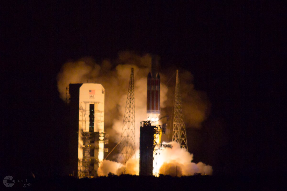 capturedbychavi's tweet photo. And we have Liftoff of Parker Solar Probe aboard the Delta IV Heavy Rocket! This Rocket is on a two year journey headed to the sun. #Rocketlaunch #DeltaIV https://t.co/5xmTj1O7rX
