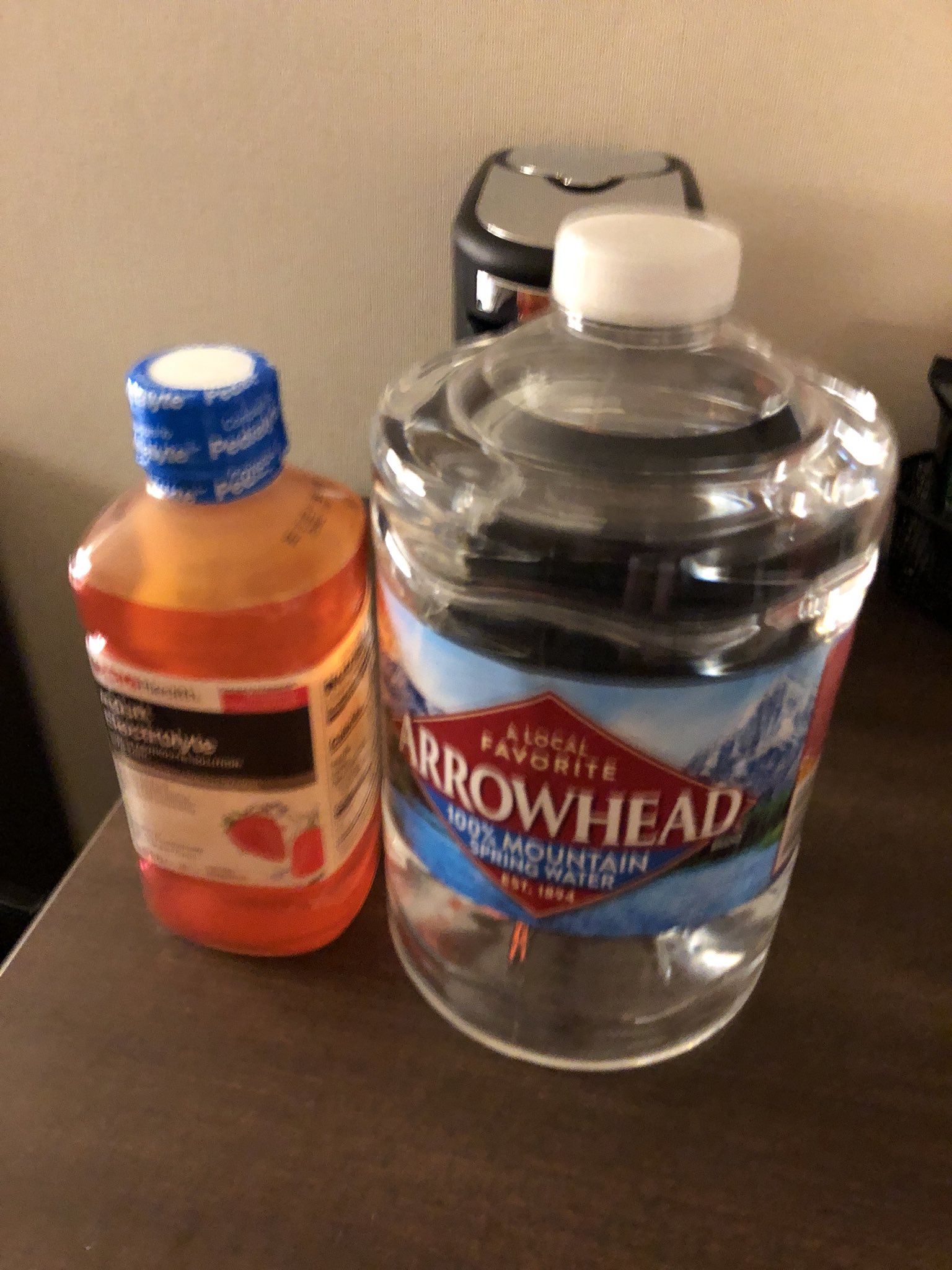 SwiftOnSecurity on Twitter "All you posers telling people to stay hydrated in Vegas but I just