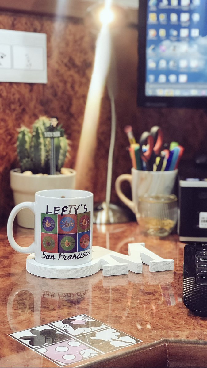 MonerahAlassmi's tweet photo. #Morning #Positivity #Coffee #Left_handed https://t.co/Acn4j7IZfk