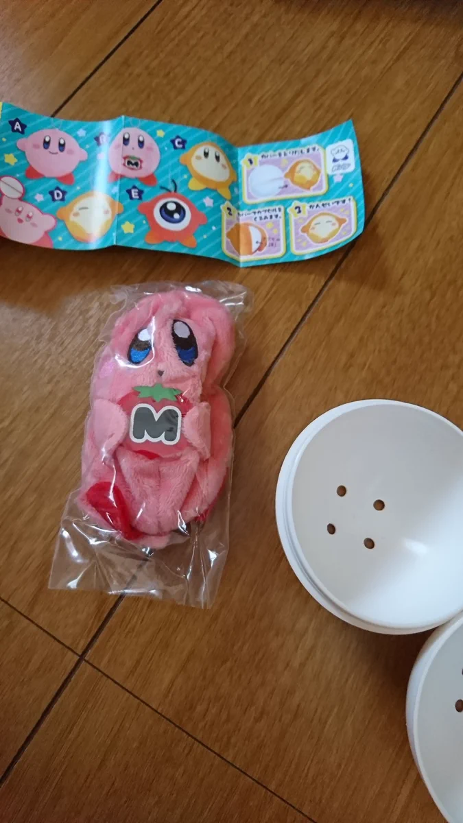 吸い込むものが無く飢餓状態に！？ガチャポンのカービィがえらいことになってるｗｗｗ