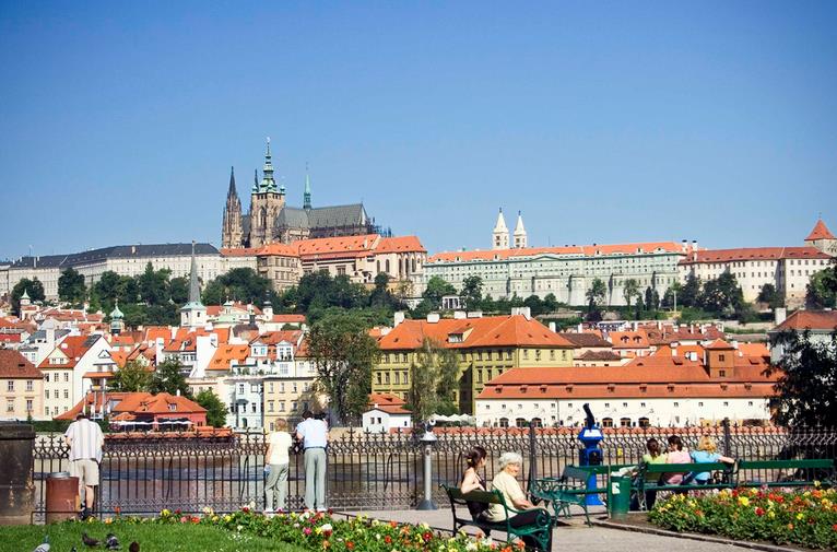 Geo Explorer Game tweet media